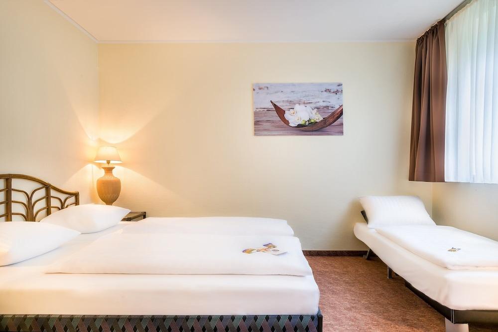 Select Hotel Silence Garden Koeln Екстериор снимка