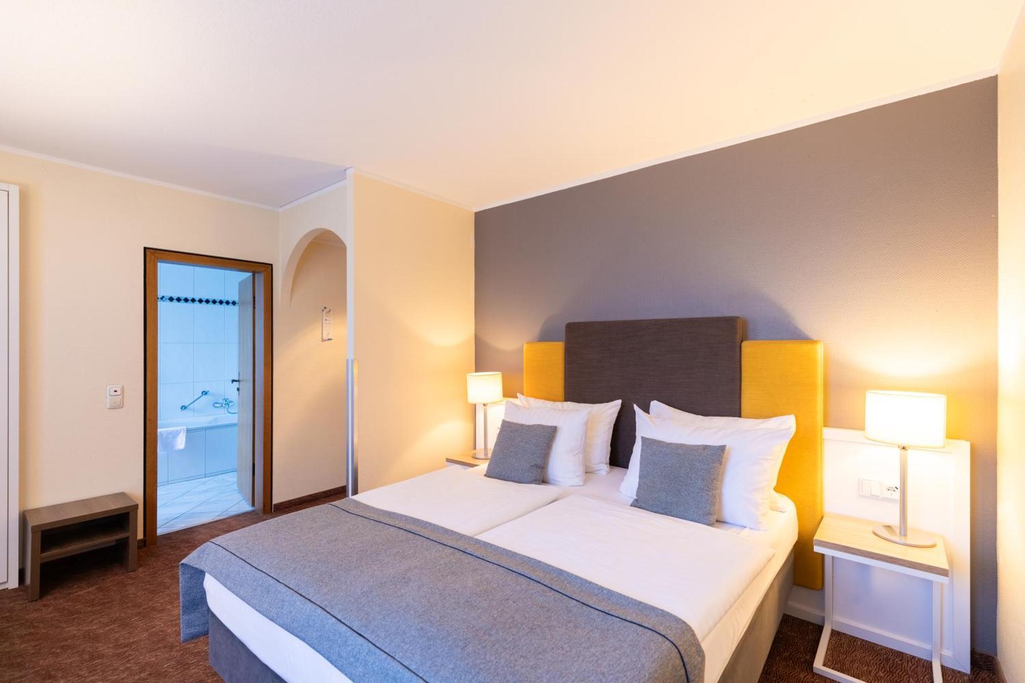 Select Hotel Silence Garden Koeln Екстериор снимка