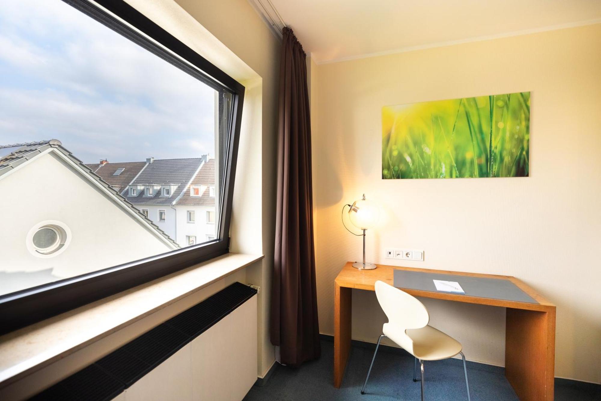 Select Hotel Silence Garden Koeln Екстериор снимка