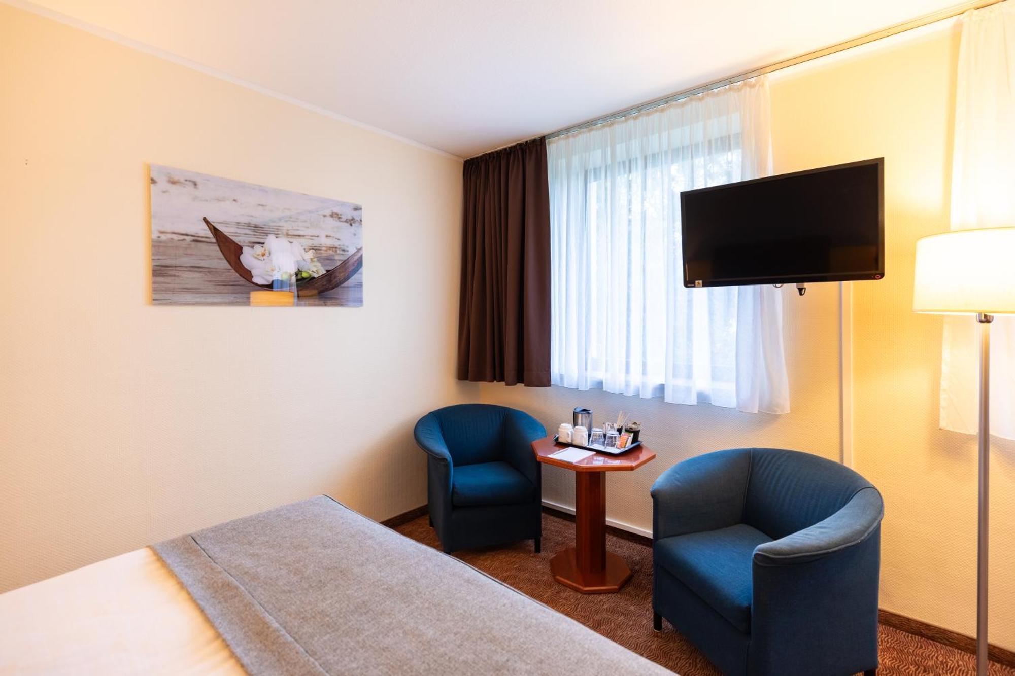 Select Hotel Silence Garden Koeln Екстериор снимка
