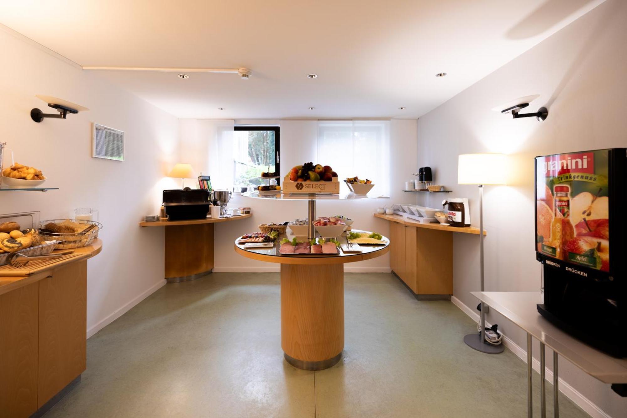 Select Hotel Silence Garden Koeln Екстериор снимка
