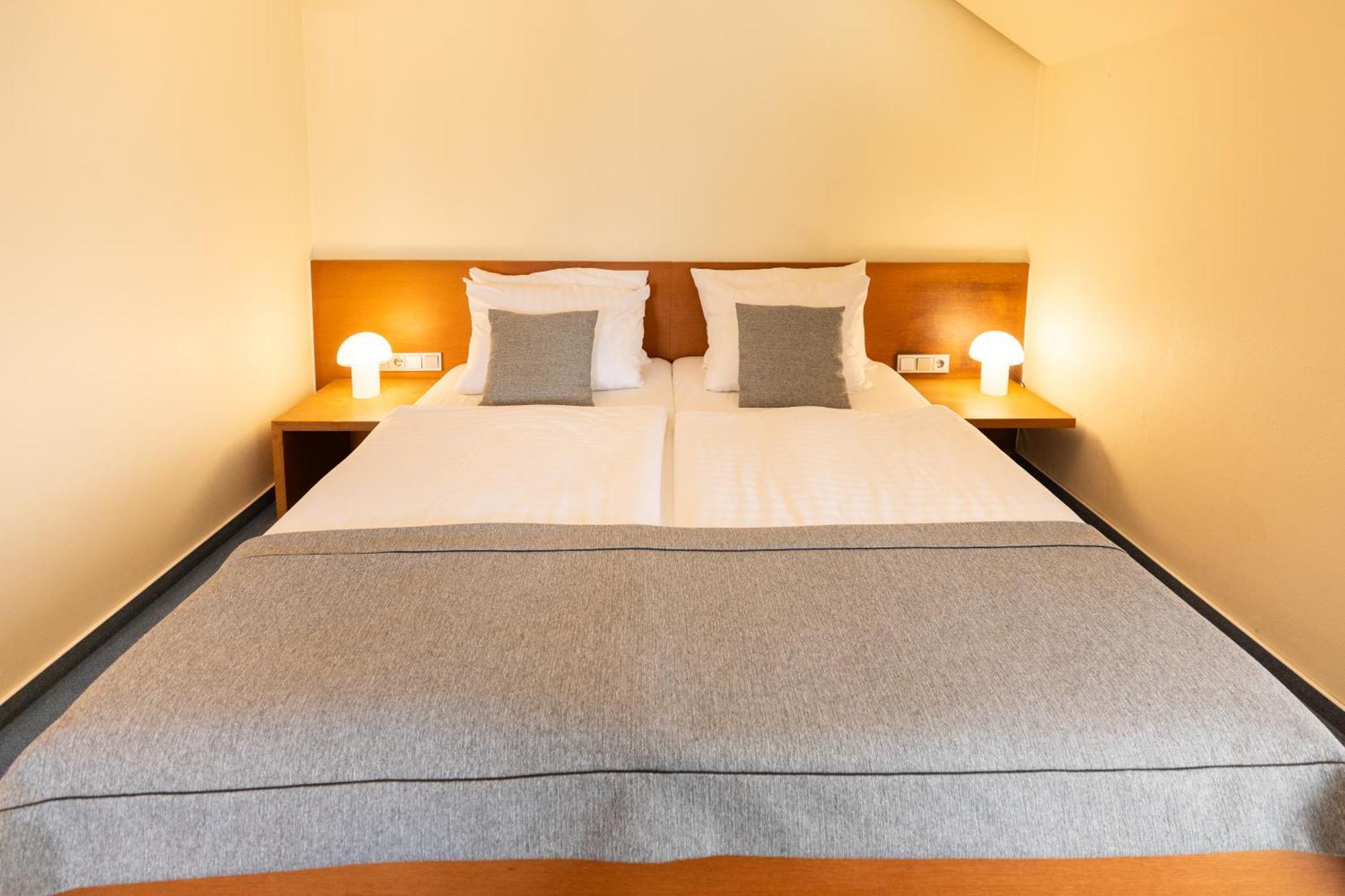 Select Hotel Silence Garden Koeln Екстериор снимка